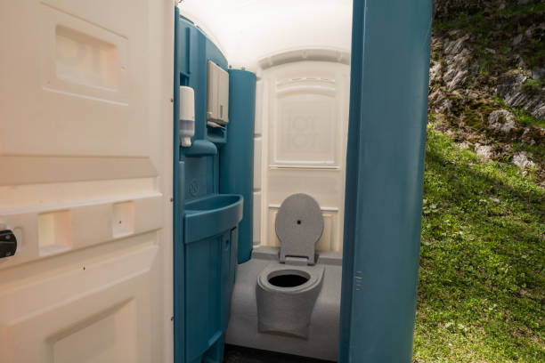Best Porta potty delivery and setup  in Carrizo Springs, TX